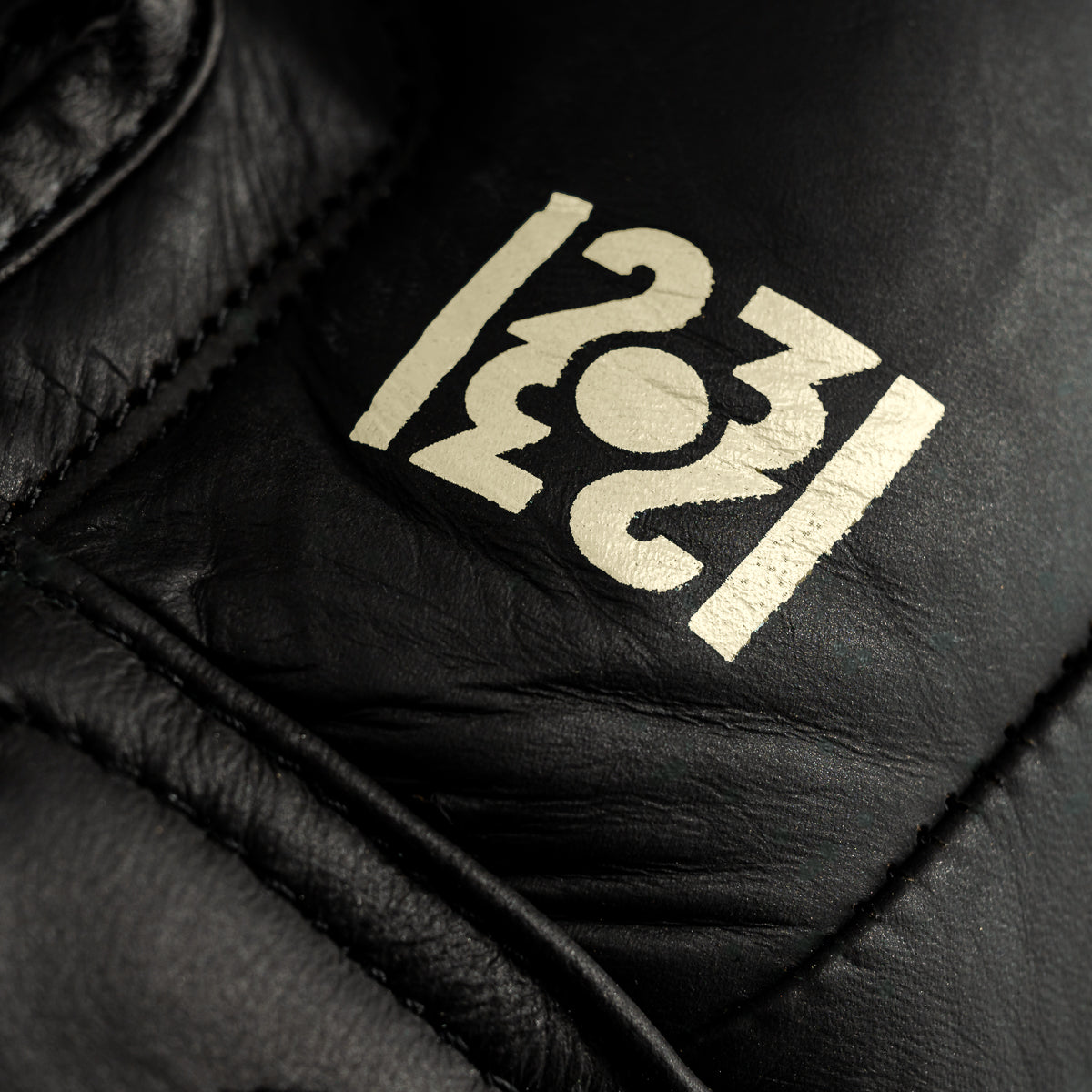 RUPA 1231 I JET BLACK / BEIGE boksarske rokavice