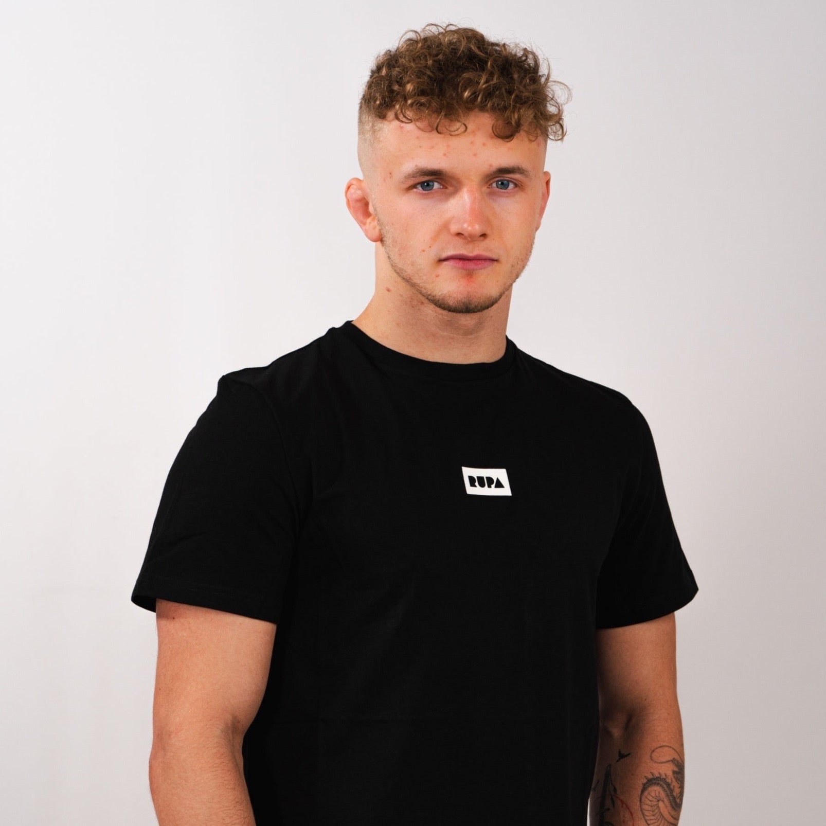 RUPA I Retro I Black T-shirt