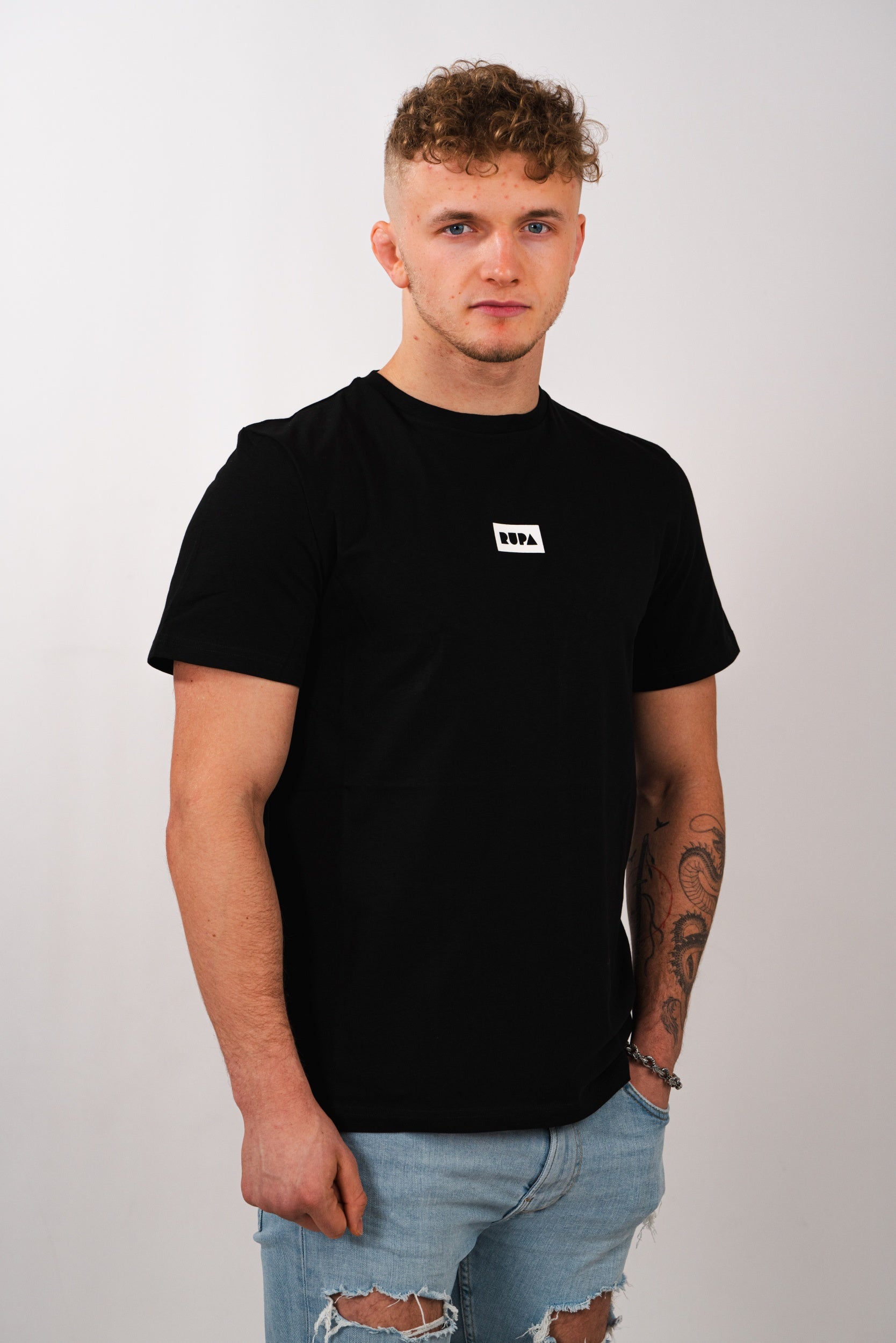 RUPA I Retro I Black T-shirt