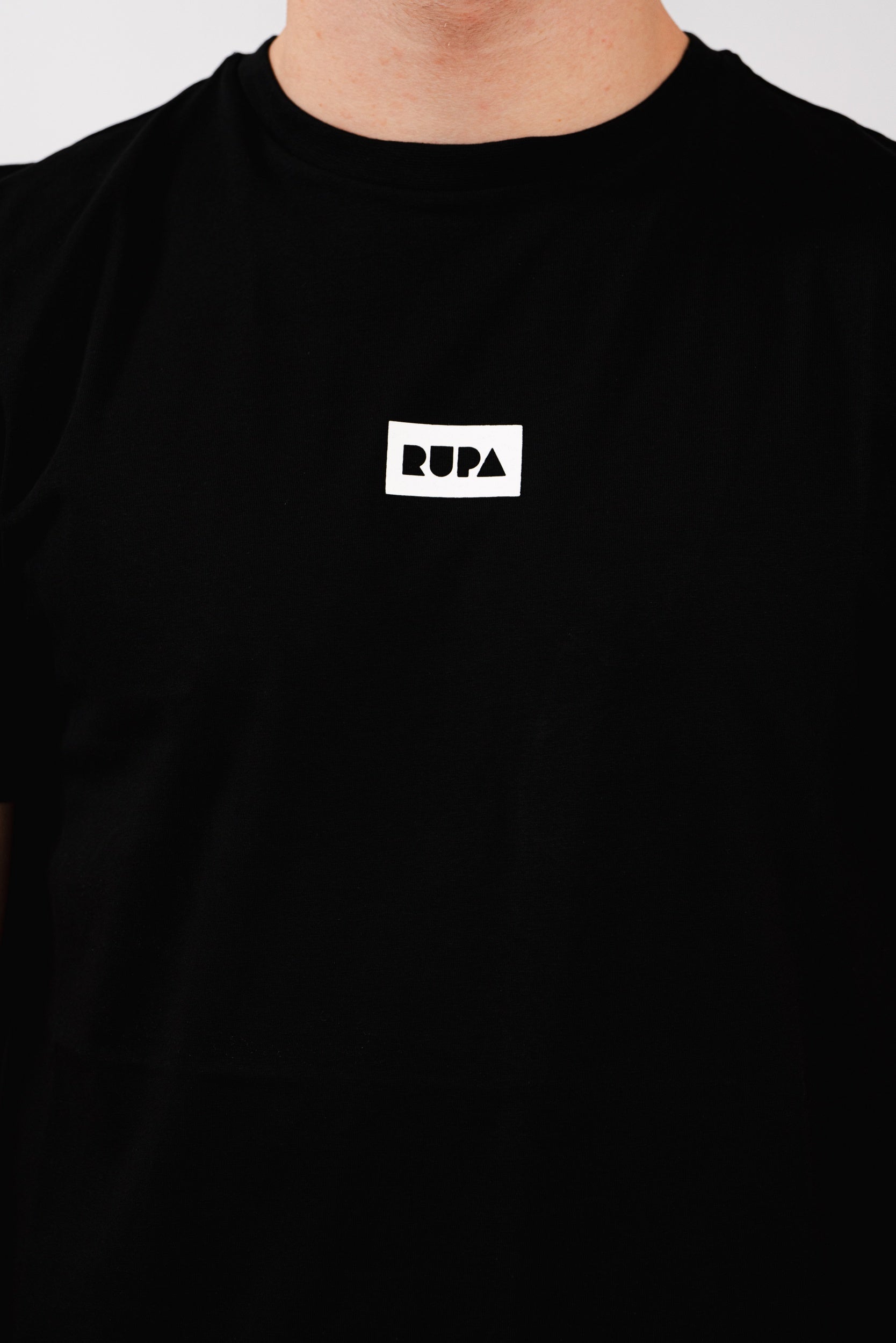 RUPA I Retro I Black T-shirt