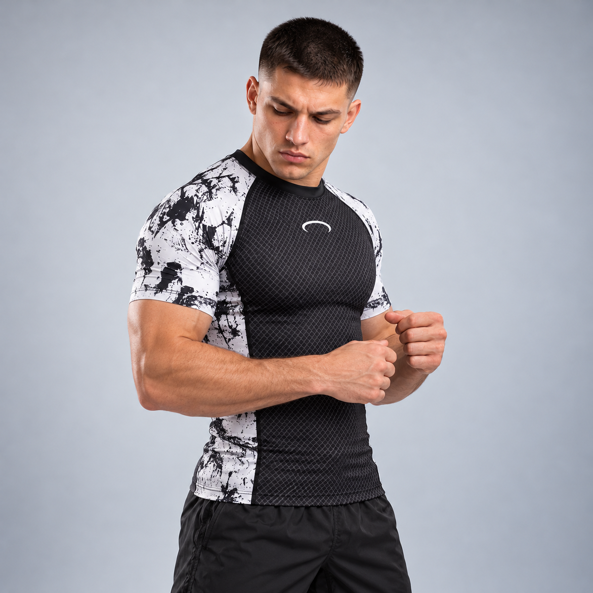 RUPA I CAGE I BLACK / WHITE CAMO I RASHGUARD