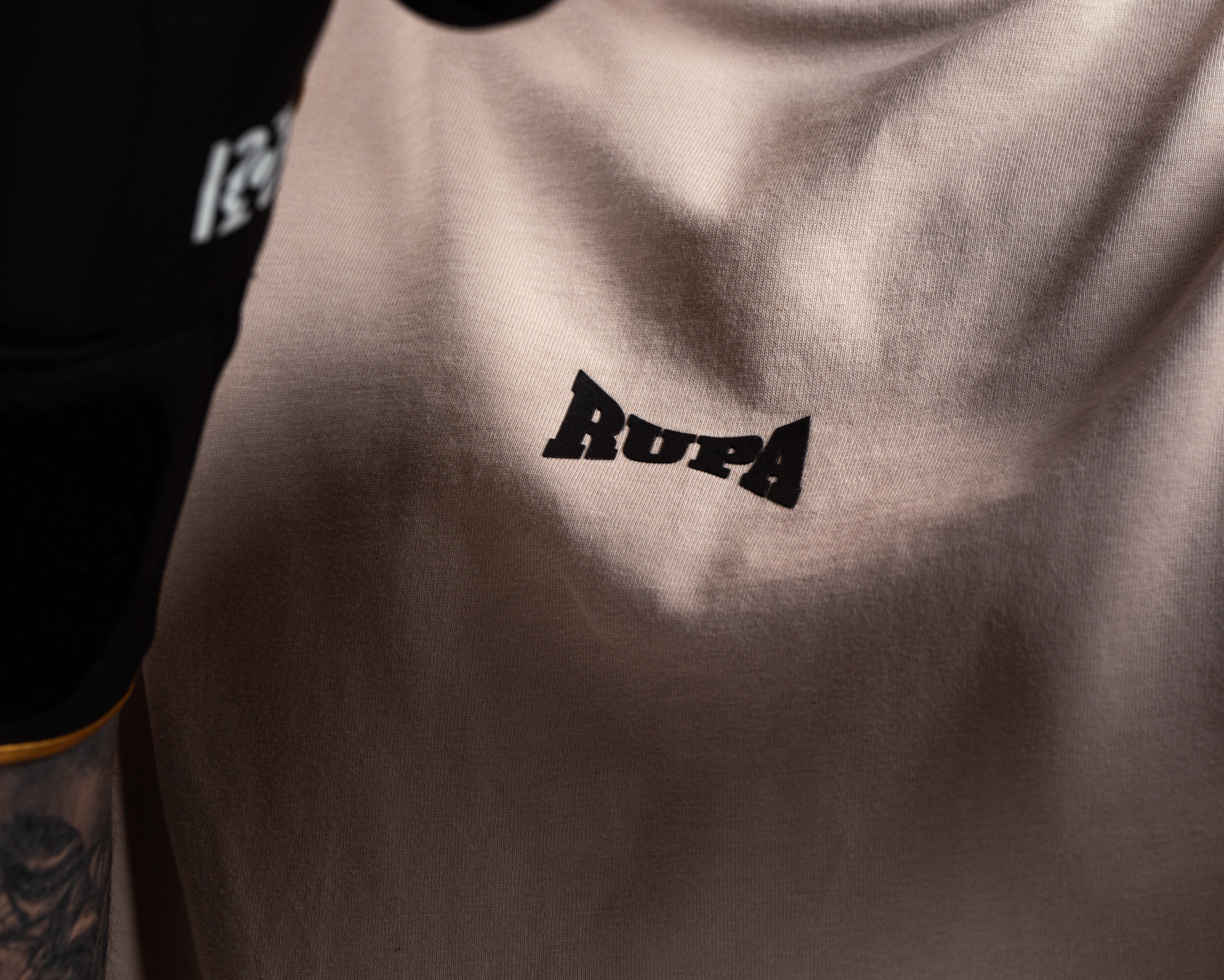 RUPA I GETAN I Beige I T-shirt