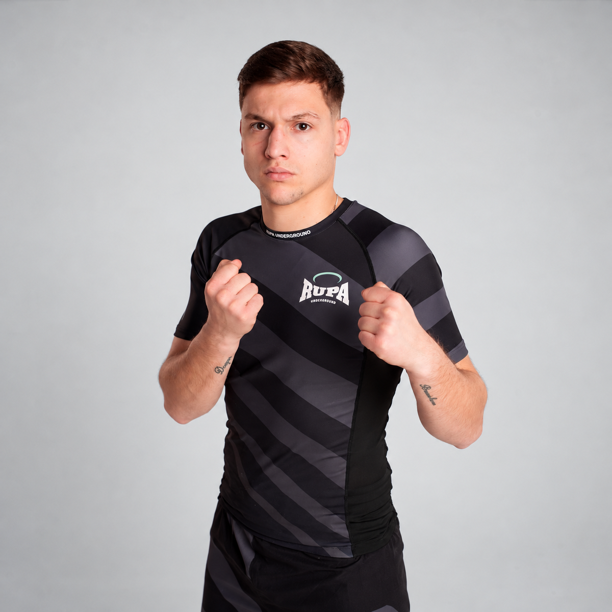 RUPA BLKN01 black rashguard – square product image