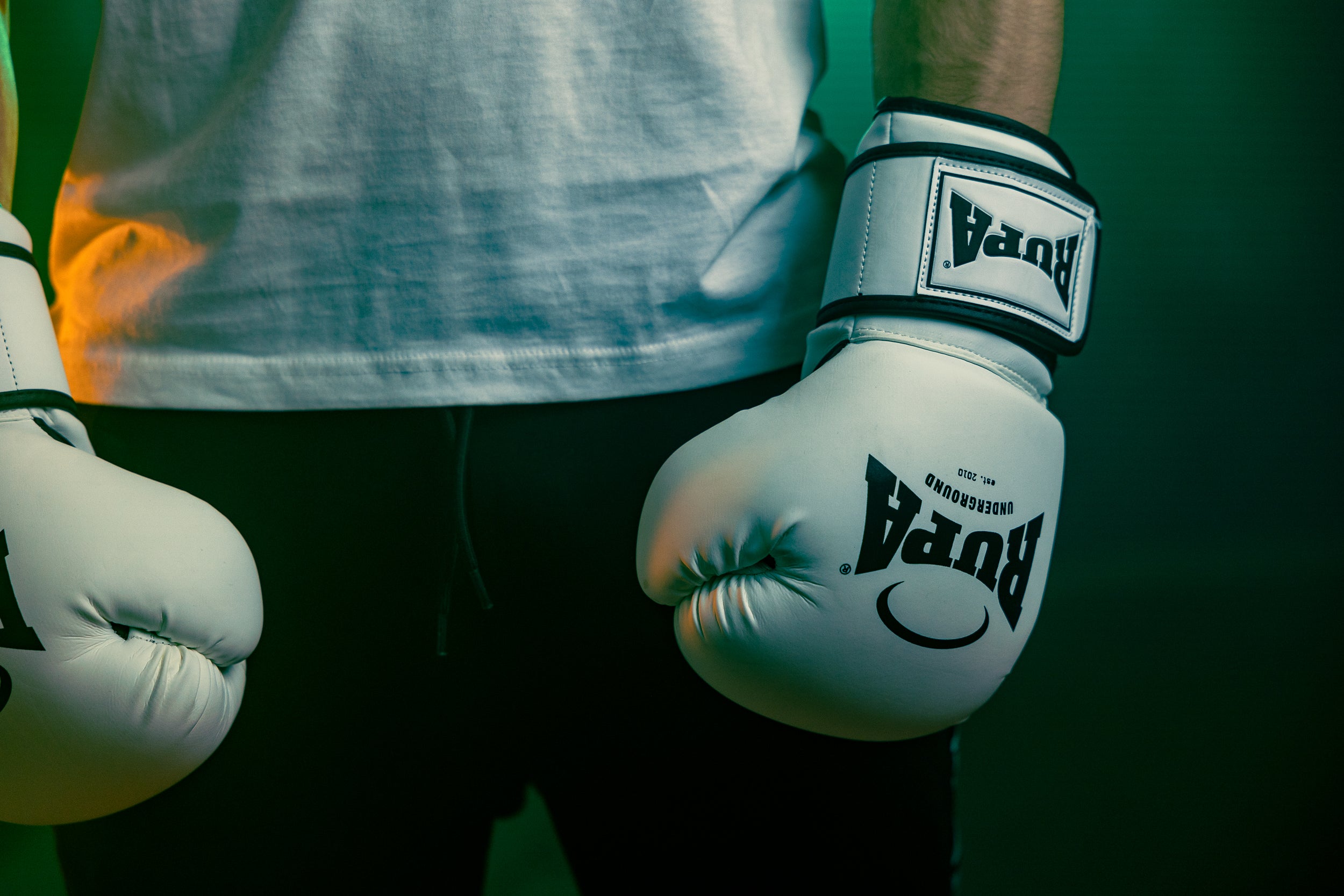 RUPA Jaro I Bright White - Black | Boxing Gloves