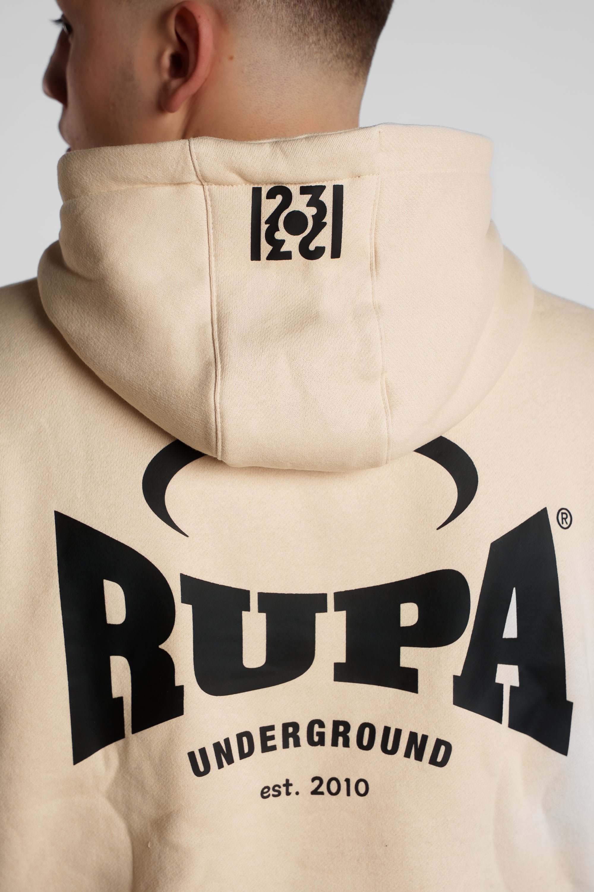 RUPA I BLKN01 I BEIGE/BLACK I HOODIE
