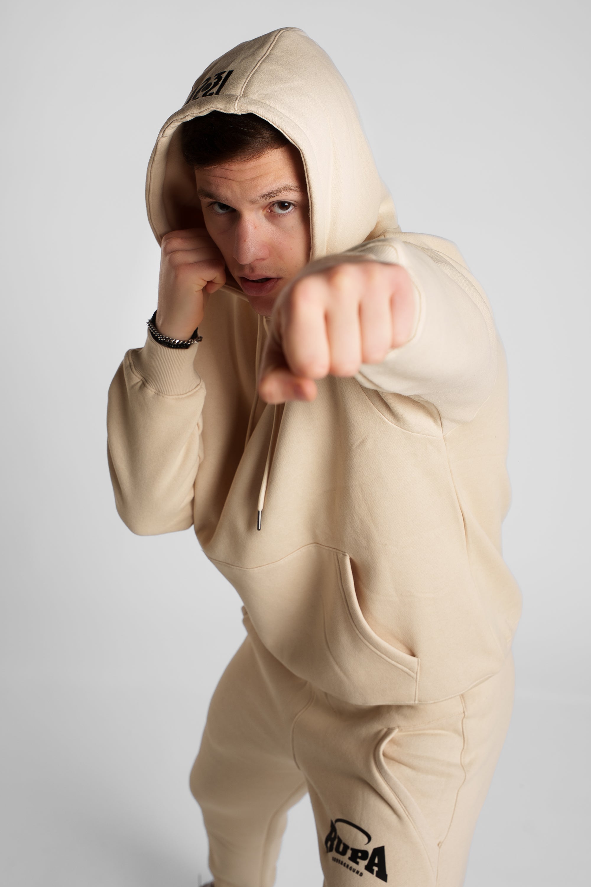 RUPA I BLKN01 I BEIGE/BLACK I HOODIE