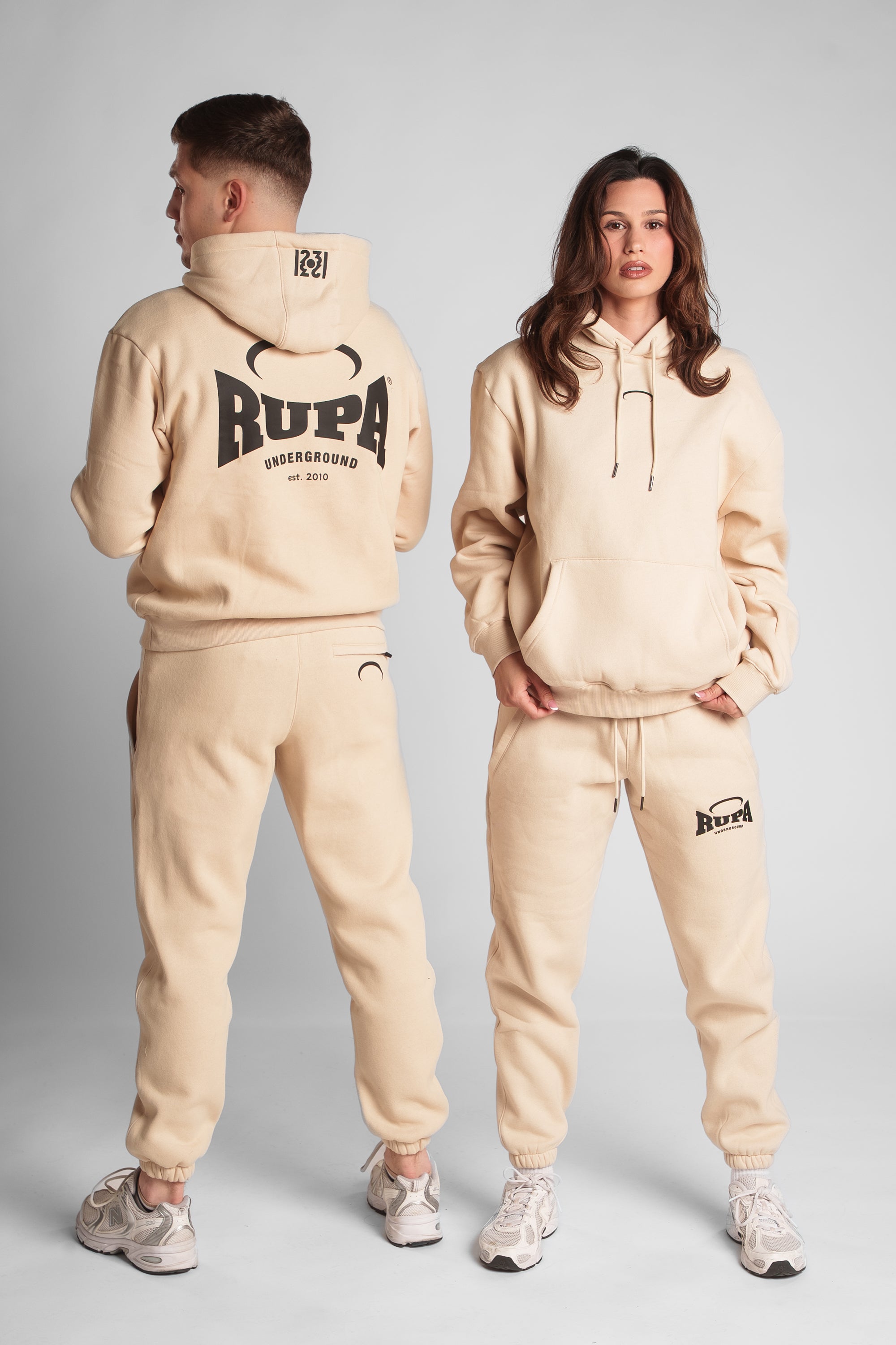 RUPA I BLKN01 I BEIGE/BLACK I HOODIE